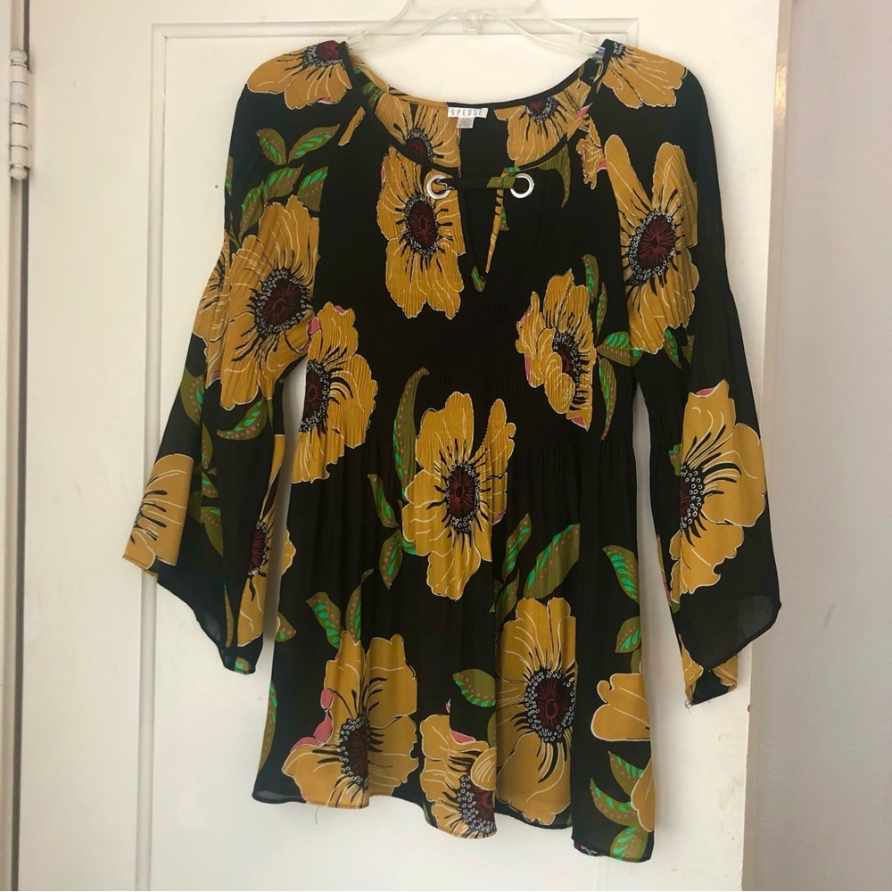 Boho flower flowy top